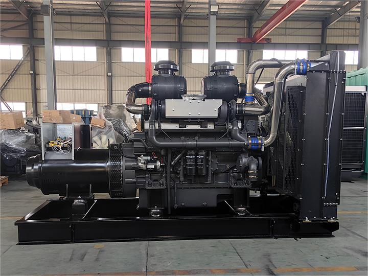 常用1200KW上柴動(dòng)力柴油發(fā)電機(jī)組12KTA58-G35