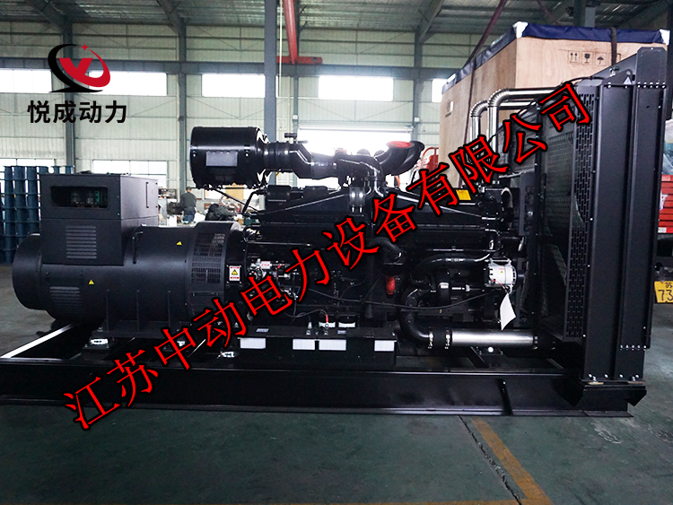 KTA38-G9重慶康明斯動(dòng)力配套1000KW柴油發(fā)電機(jī)組