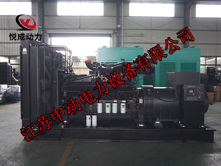 KT38-GA重慶康明斯動(dòng)力配套700KW柴油發(fā)電機(jī)組