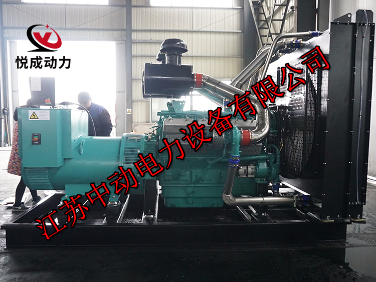 YC26H720松柴動力700KW柴油發(fā)電機組